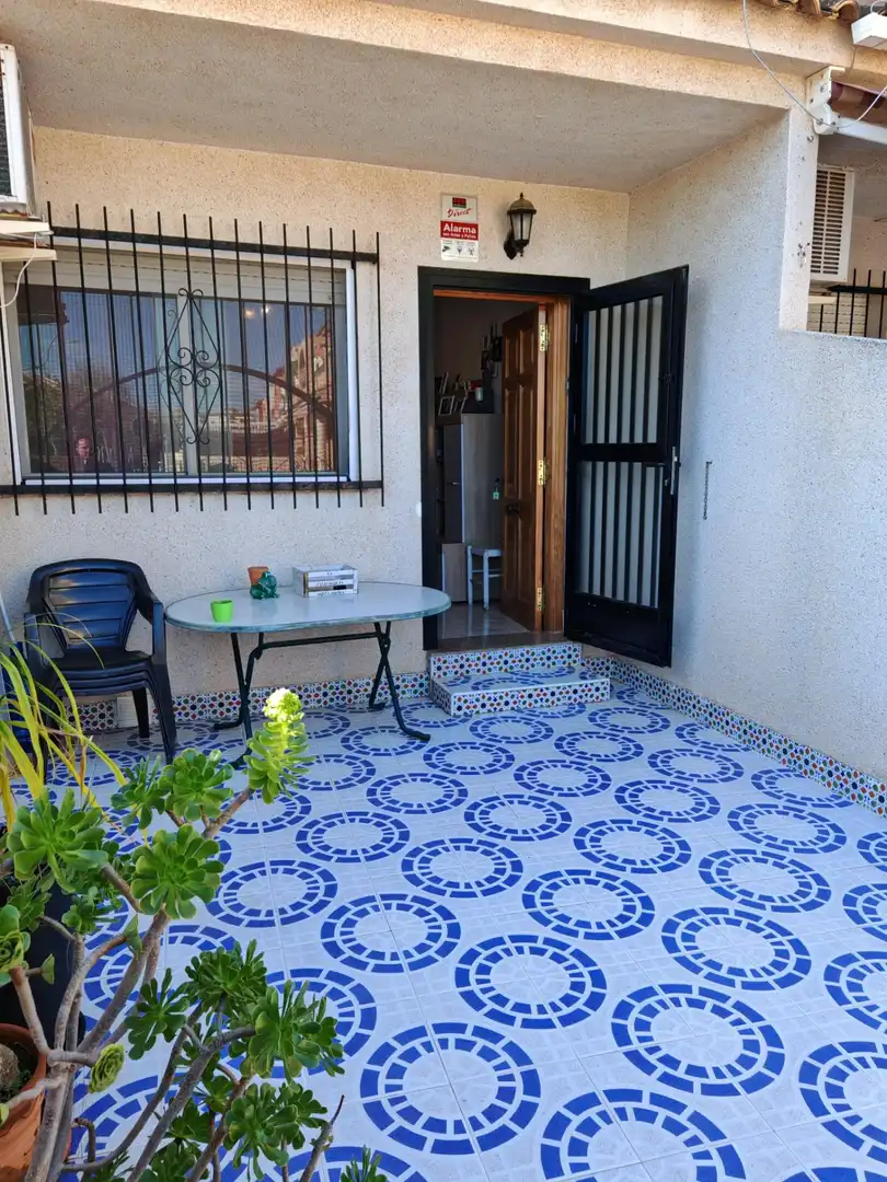 Casa adosada en venda a Los Narejos - Punta Calera