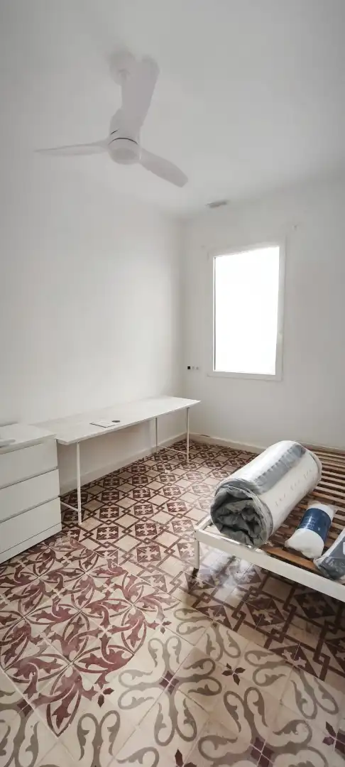 Dormitori de Estudi per a compartir en Castellón de la Plana / Castelló de la Plana amb Moblat, Forn i Rentadora