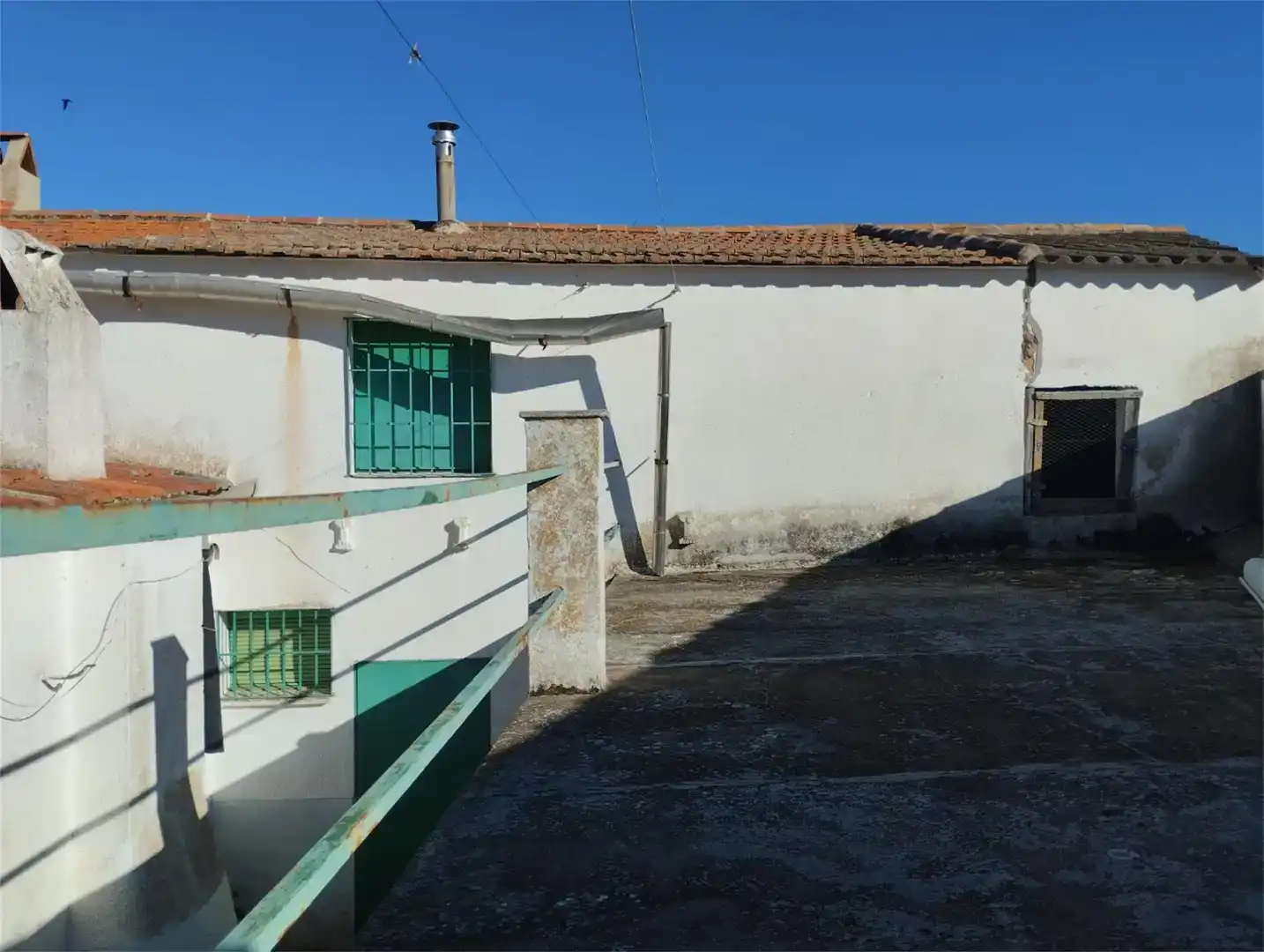 Vista exterior de Casa adosada en venda en Almodóvar del Campo