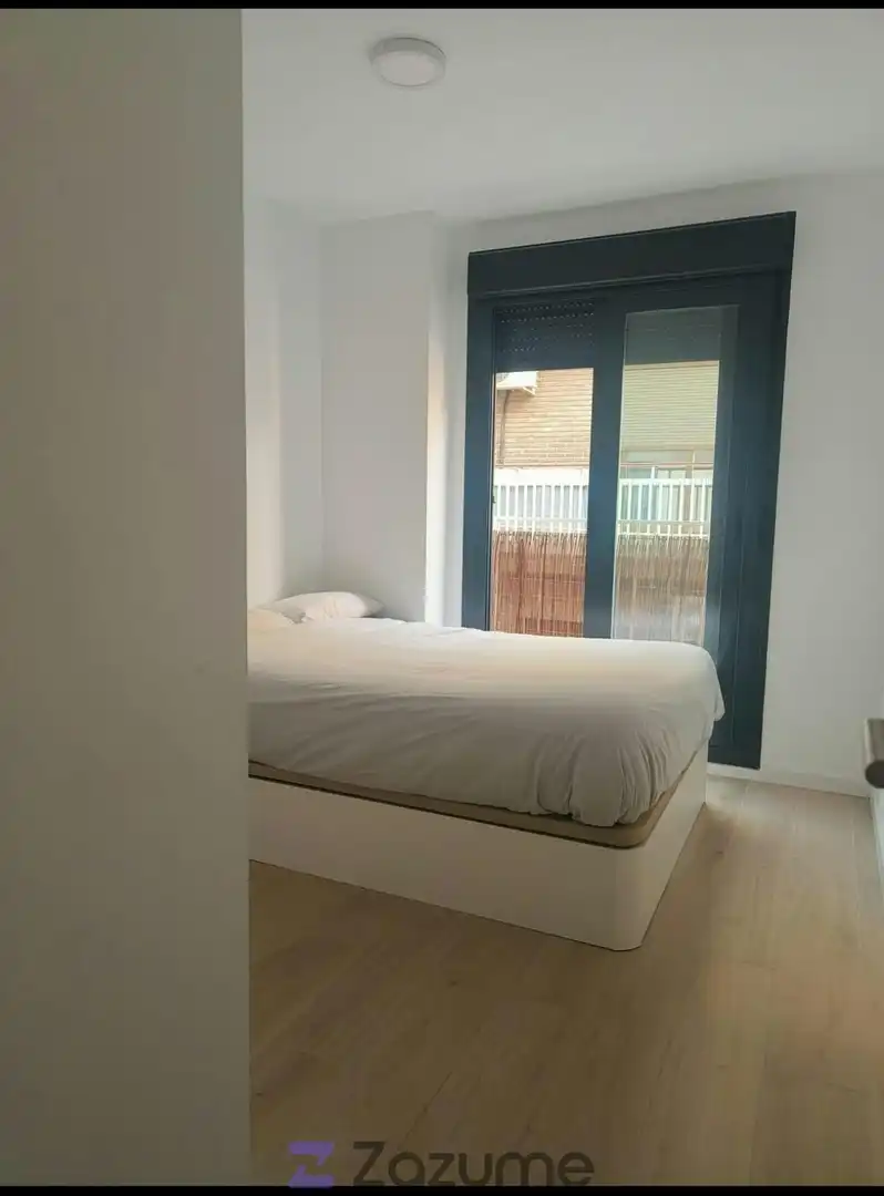 Apartament de lloguer a C. de Juan de la Hoz, Guindalera