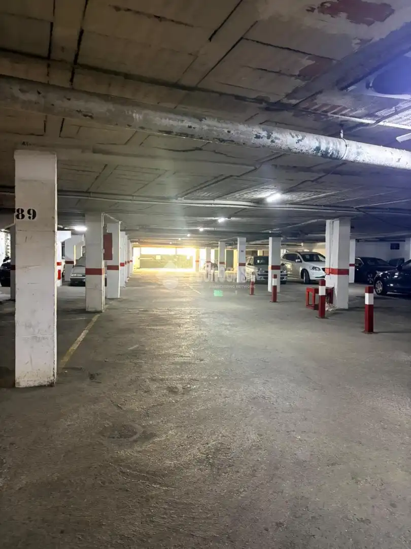Parking of Flat for rent in Casco Antiguo