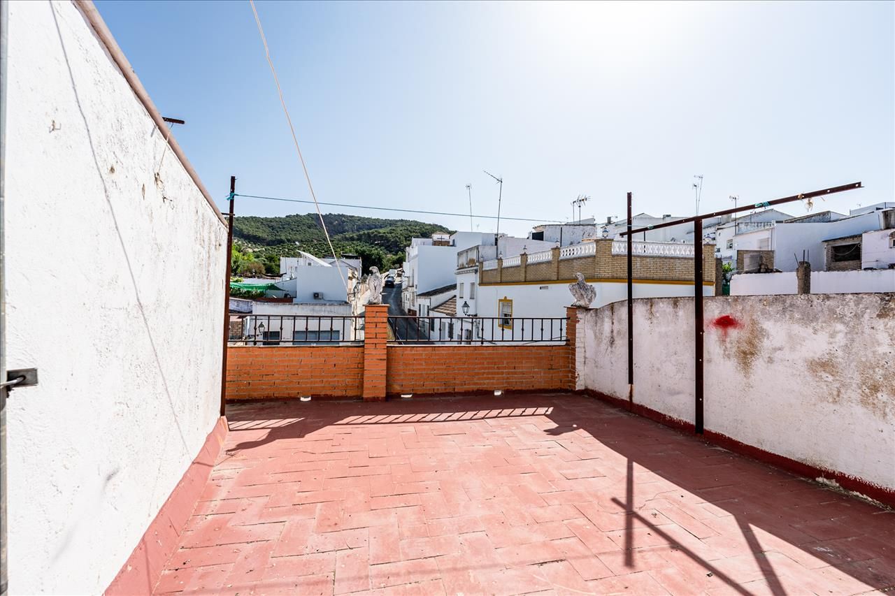 Exterior view of Single-family semi-detached for sale in Montellano  with Terrace