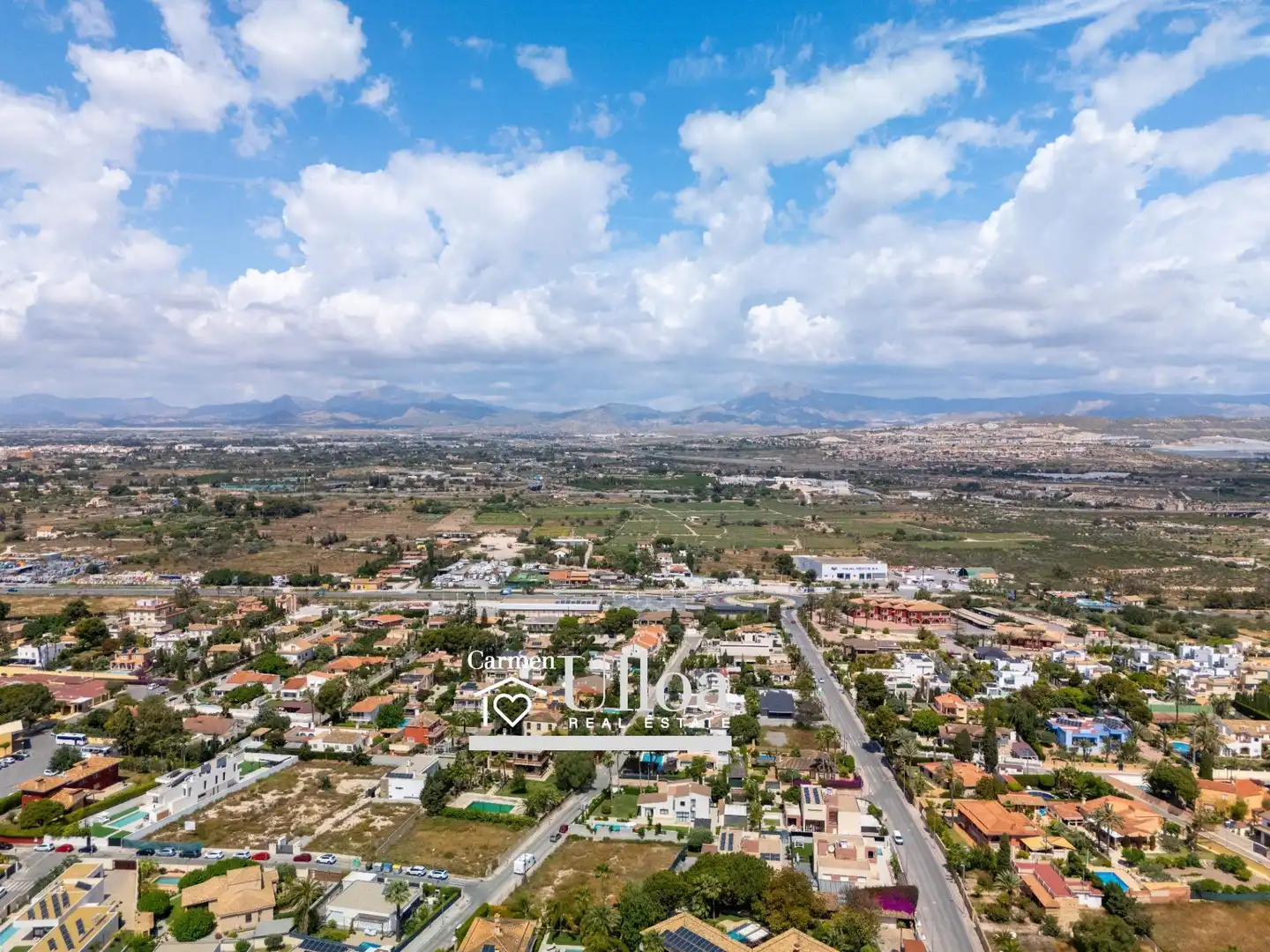 Vista exterior de Casa o xalet en venda en Sant Joan d'Alacant amb Aire condicionat, Calefacció i Terrassa