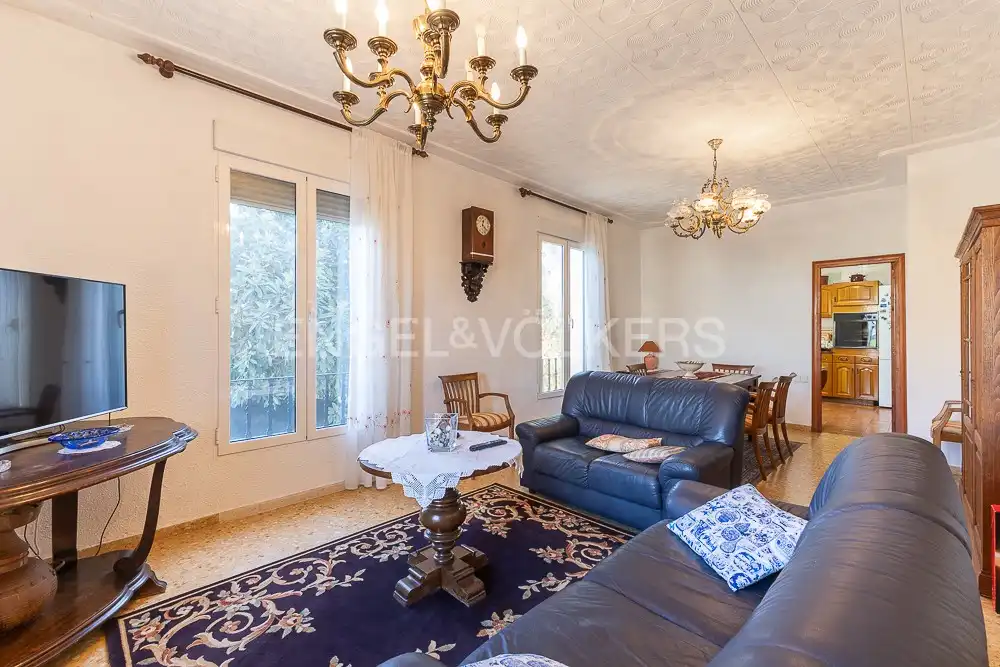 Sala de estar de Casa o chalet en venta en Paterna con Aire acondicionado, Calefacción y Jardín privado