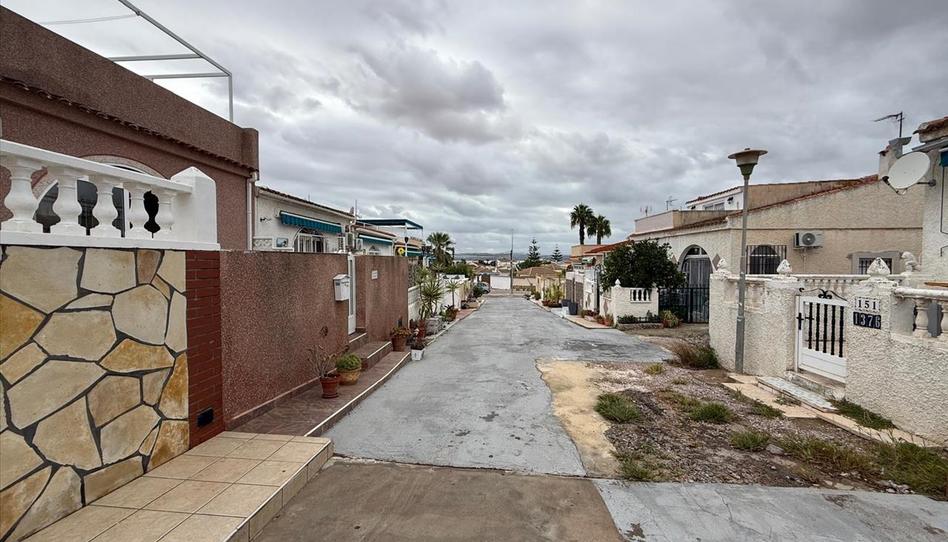 Foto 1 de Apartament en venda a Av Deva 125 Torrevieja (alicante), Zona Carrefour - Urbanizaciones, Alicante