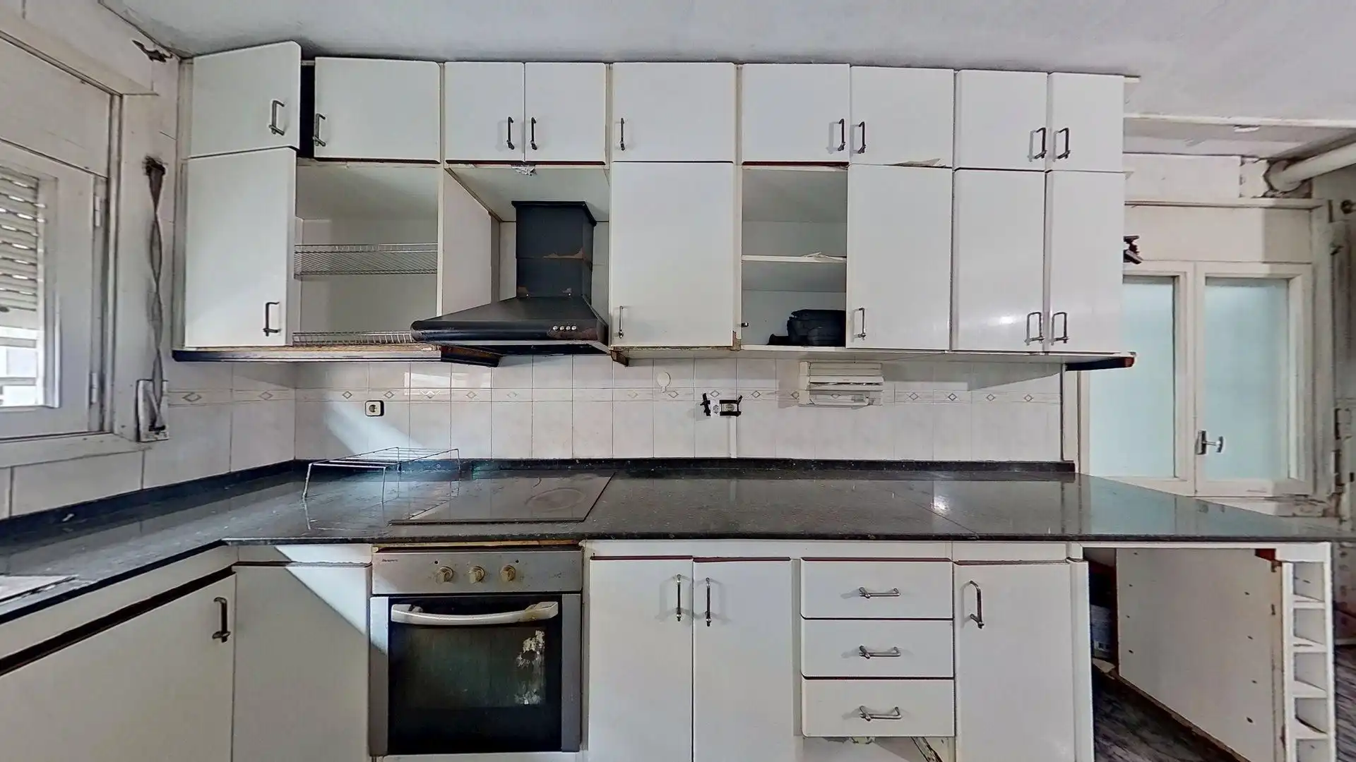 Kitchen of Flat for sale in Granollers  with Heating