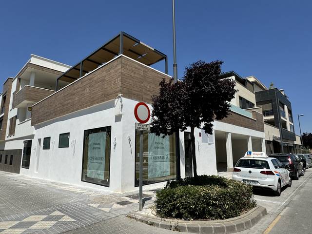 Local comercial en Alquiler en Maracena