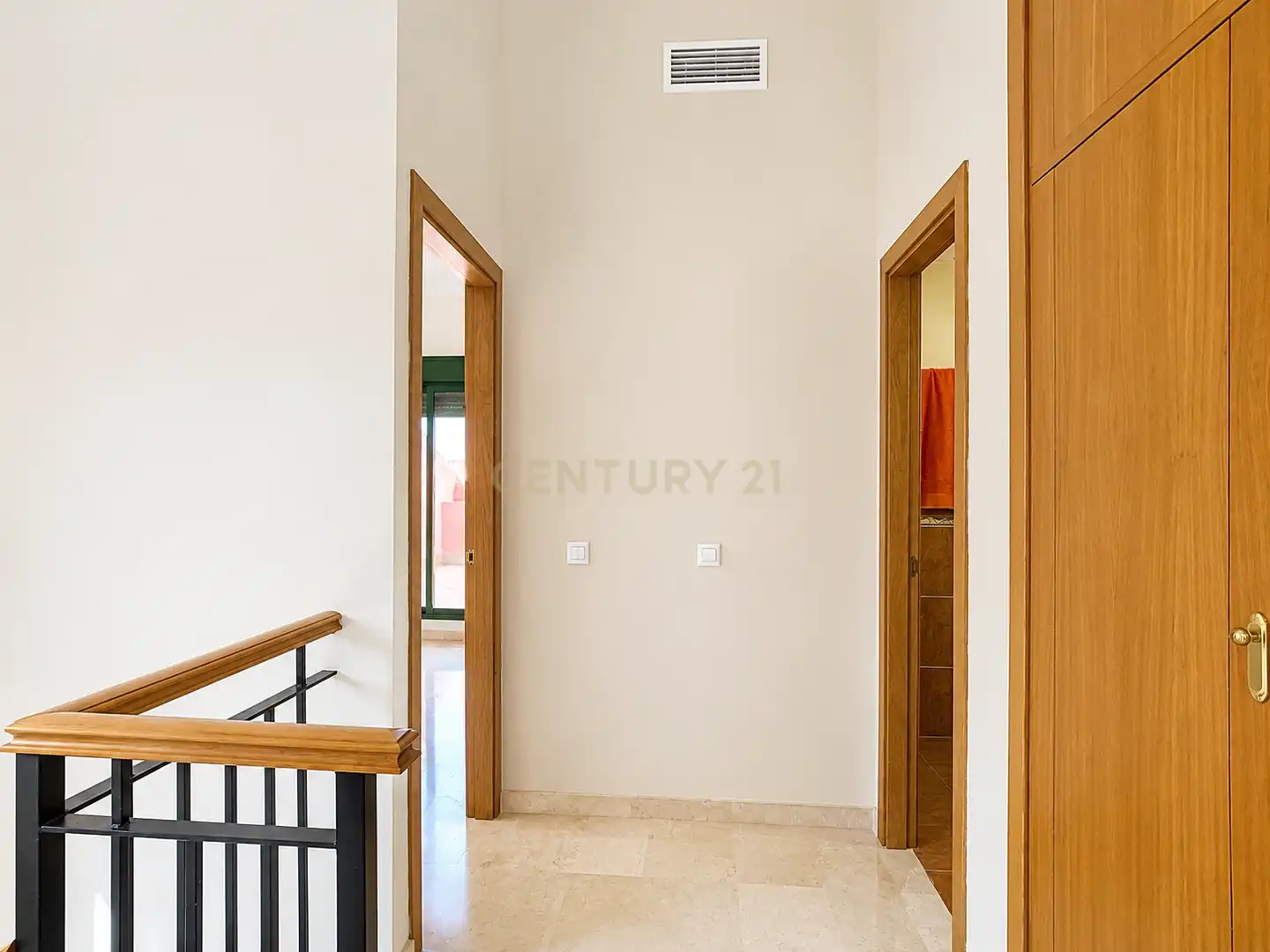 Apartamento con ascensor en venta en Calle las Dalias, Fuengirola, Spain, imagen 23
