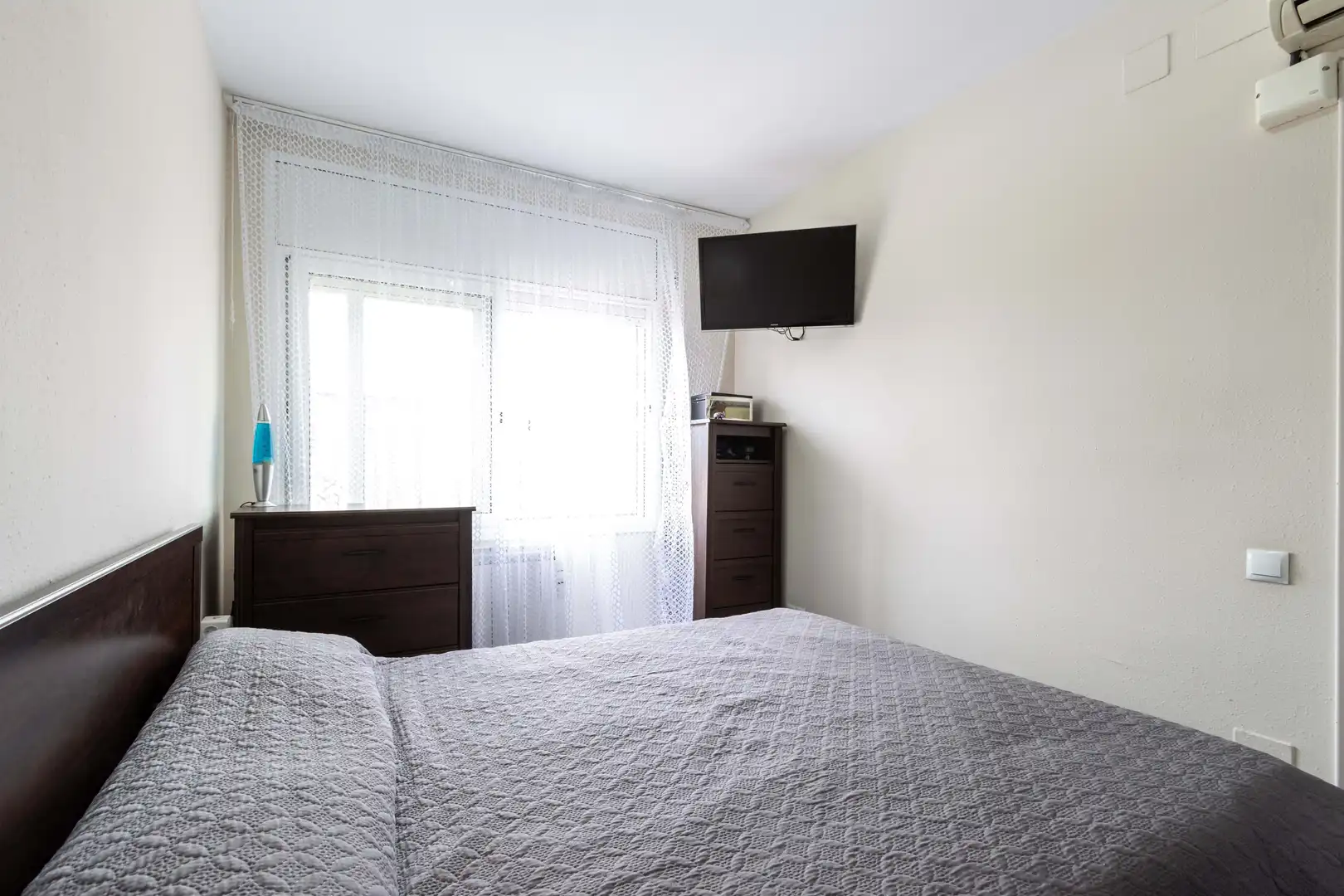 Habitación de Casa adosada en venta en Mollet del Vallès con Aire acondicionado, Calefacción y Terraza
