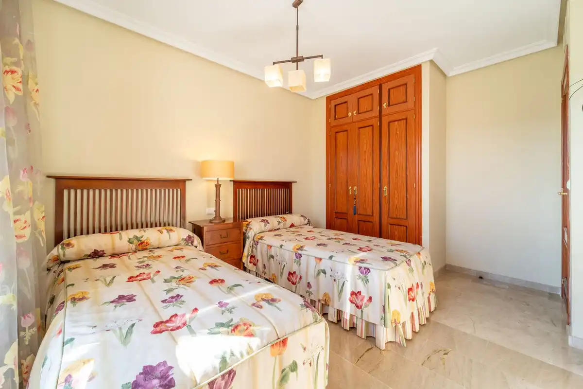 Schlafzimmer von Dachboden zum Verkauf in Torremolinos mit Klimaanlage, Terrasse und Schwimmbad