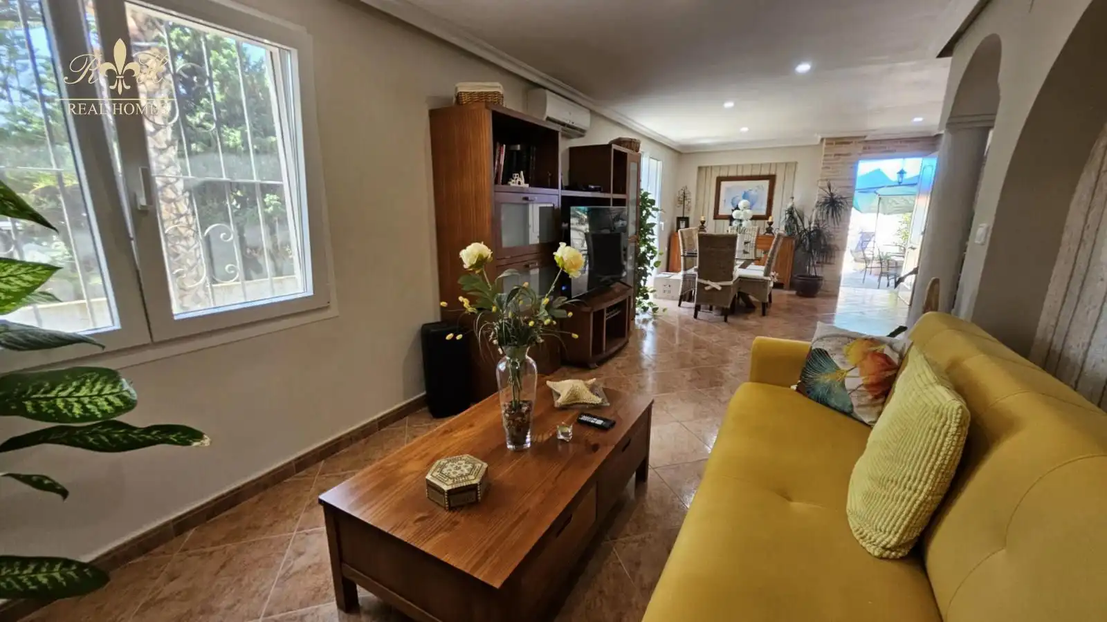 Sala de estar de Casa o chalet en venta en La Nucia con Piscina