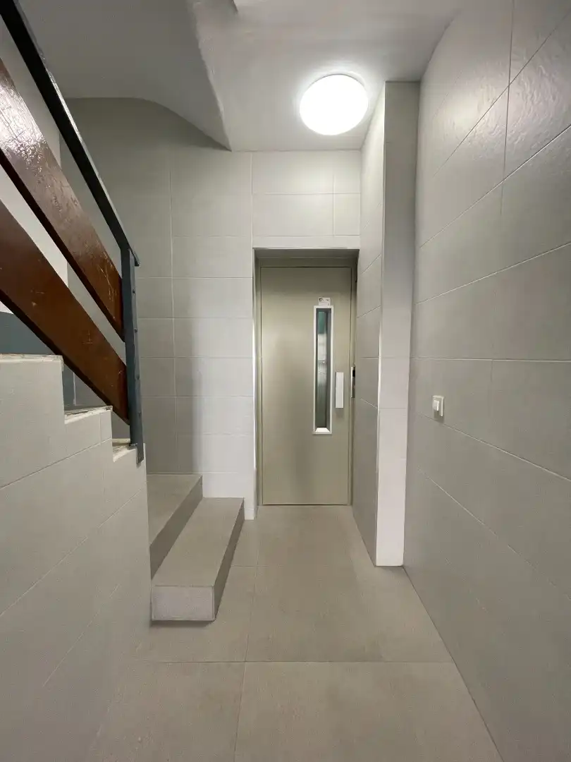 Flat for rent in Plasencia  with Air Conditioner, Terrace and Furnished