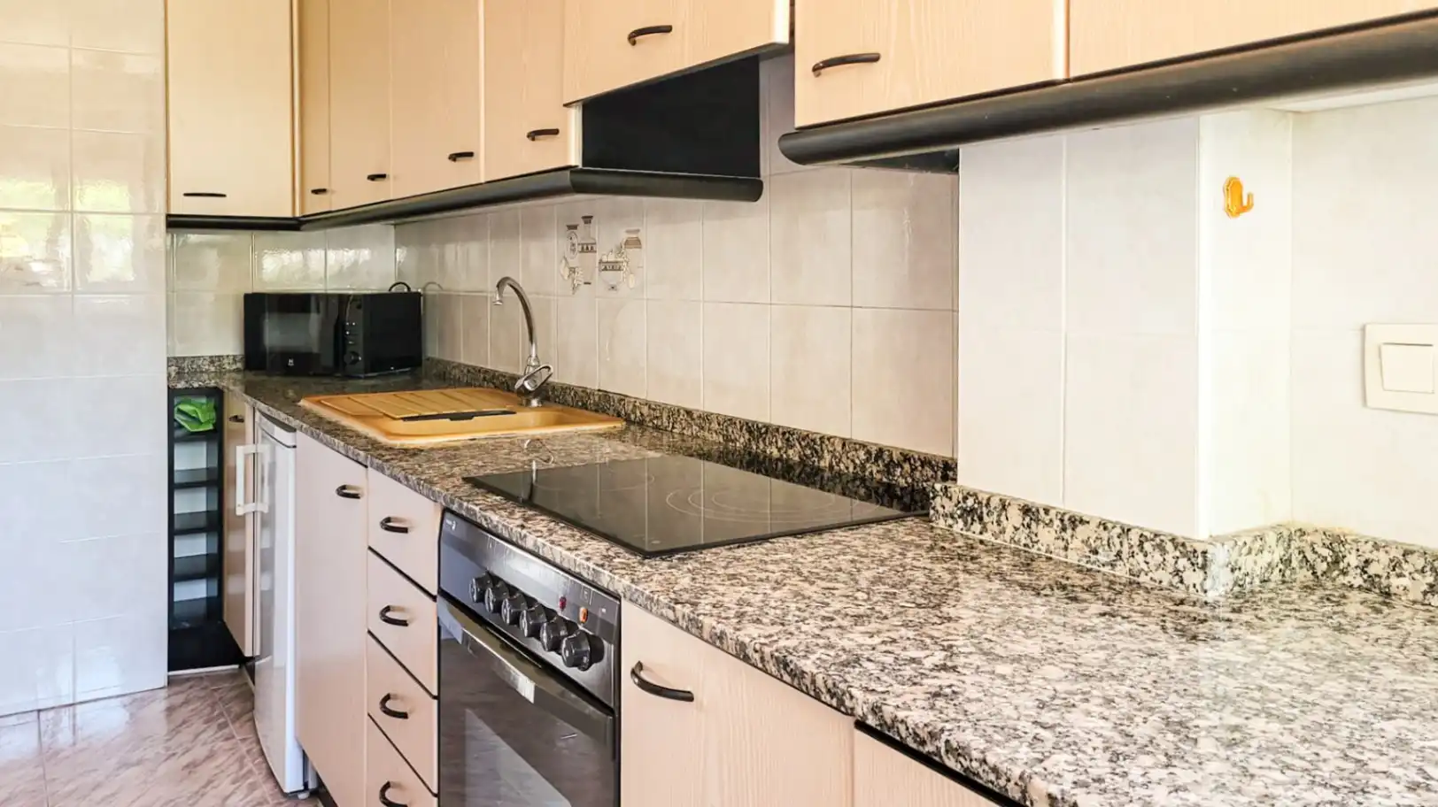 Cocina de Apartamento en venta en Dénia con Aire acondicionado, Calefacción y Amueblado