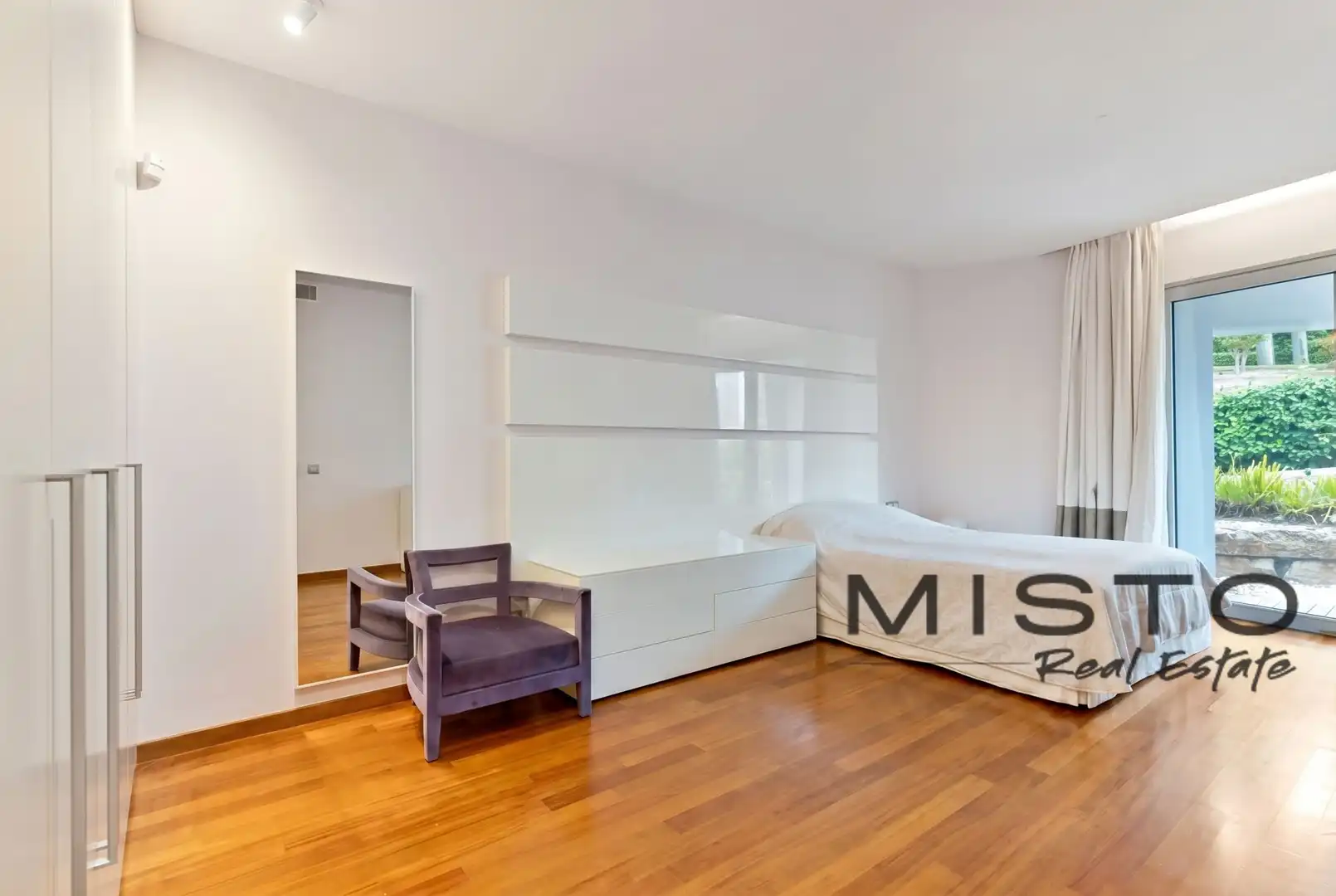 Terraced house with pool for sale in Calle Verdi-ur Sierra Blanca, imagen 7