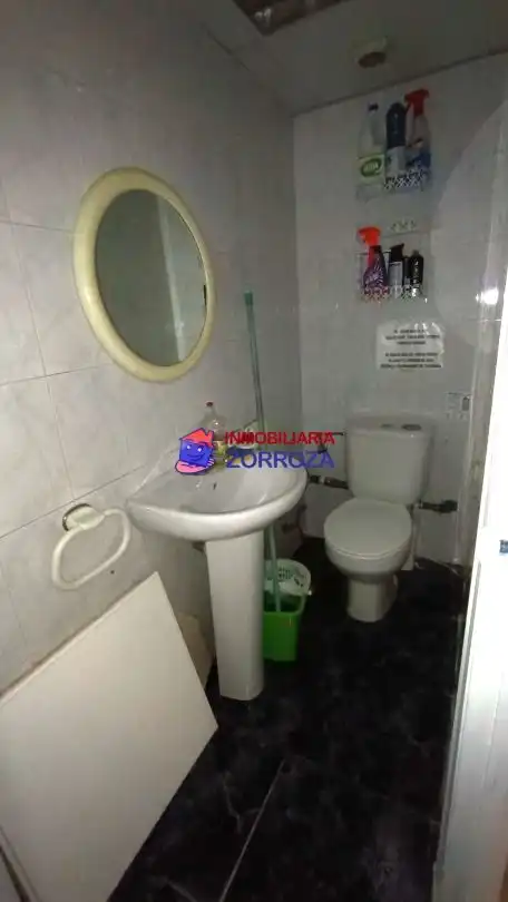 Baño de Local de alquiler en Bilbao 