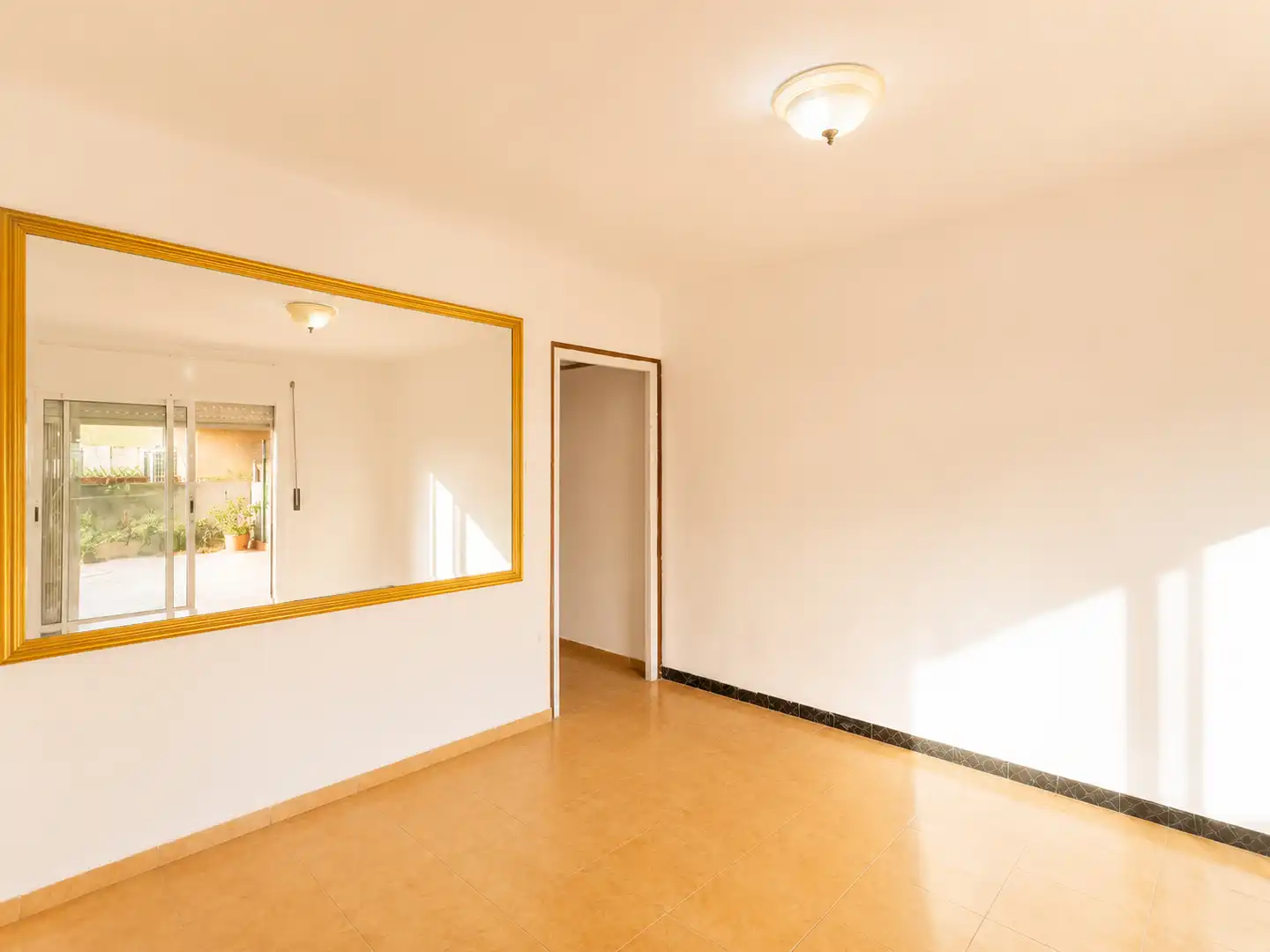 Piso en venta en Santa Coloma de Gramenet con Terraza
