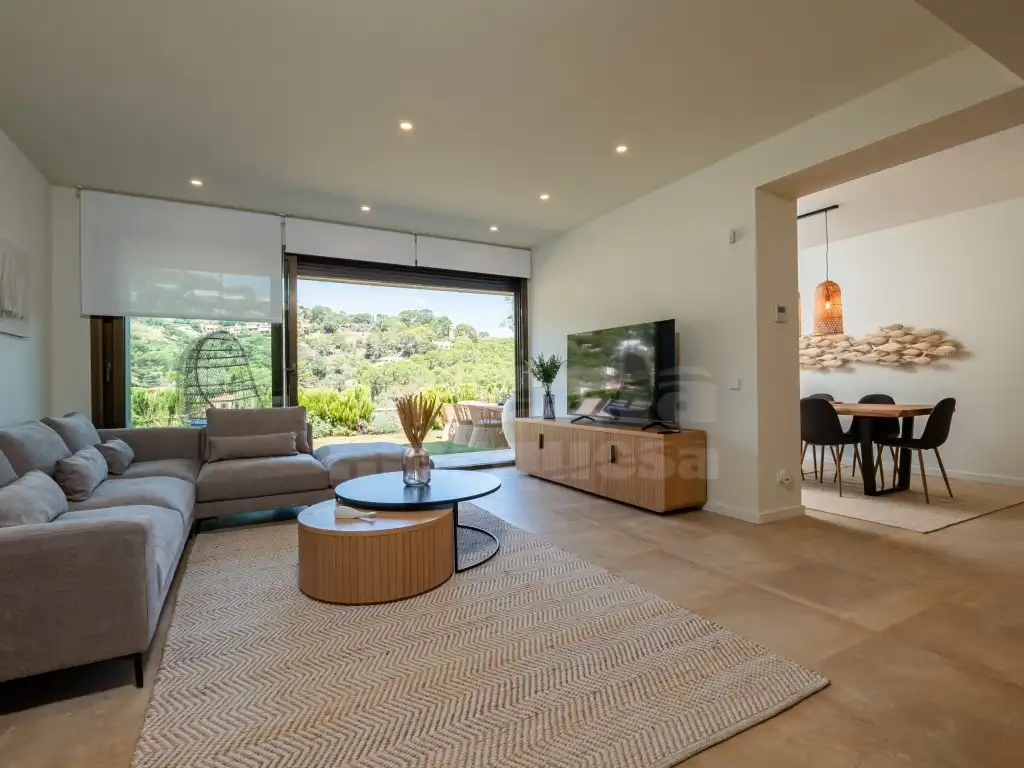 Sala de estar de Apartamento de alquiler en Begur