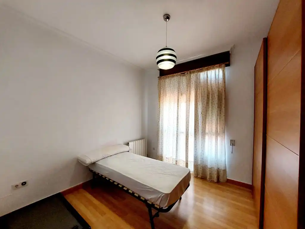 Dormitori de Casa o xalet en venda en Badajoz