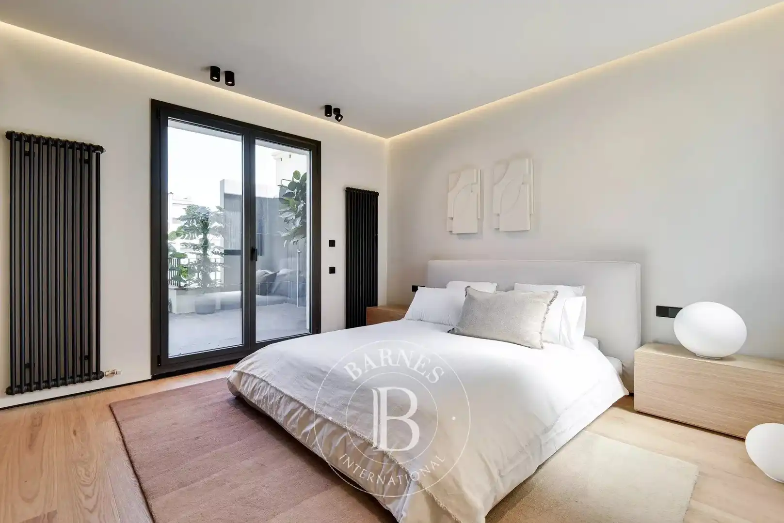 Schlafzimmer von Dachboden zum Verkauf in Barcelona mit Klimaanlage, Heizung und Terrasse