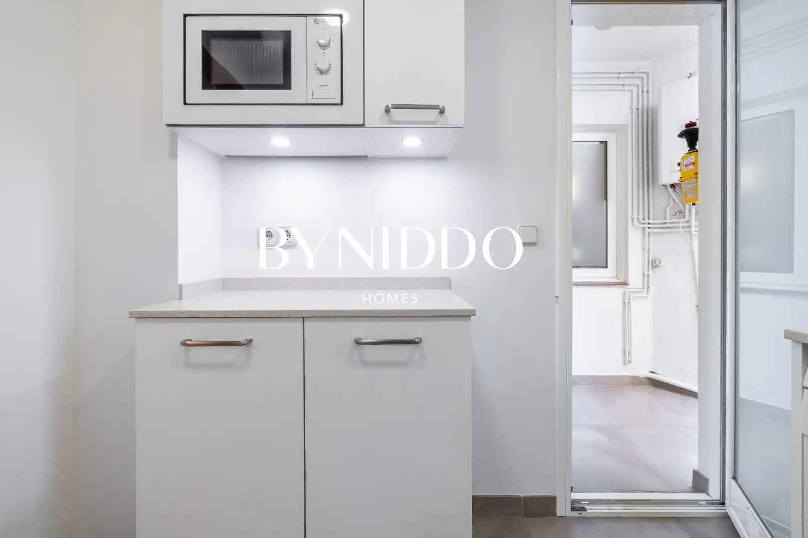 Kitchen of Flat for sale in Sant Cugat del Vallès  with Air Conditioner, Heating and Parquet flooring
