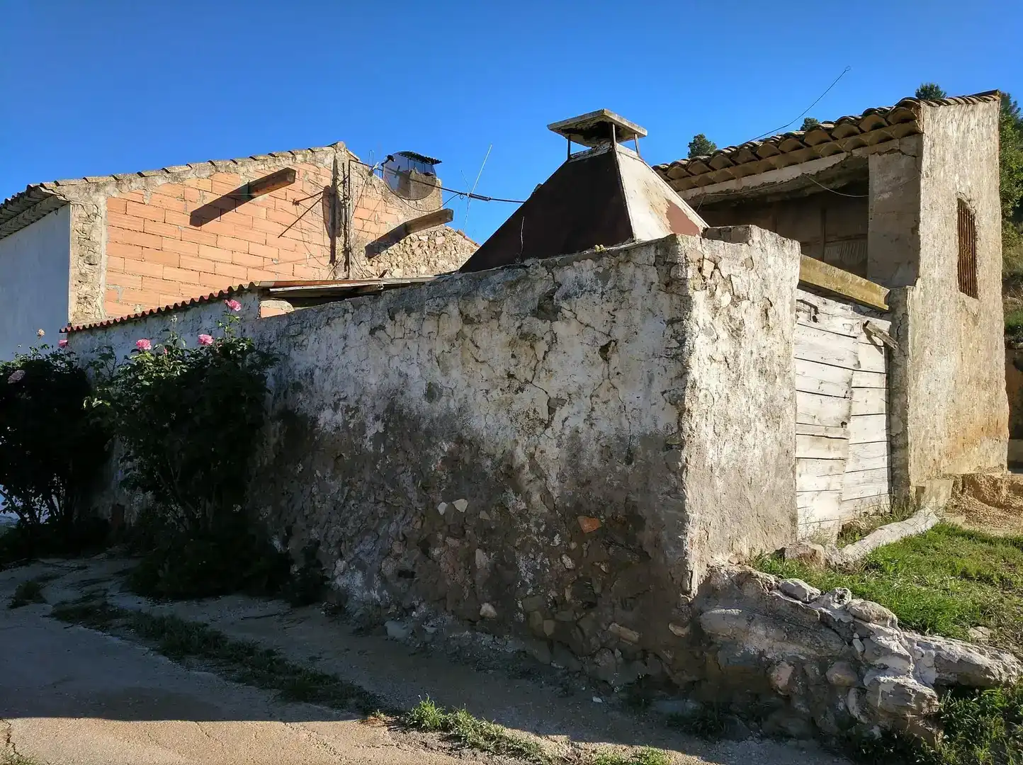 Exterior view of Flat for sale in Cofrentes