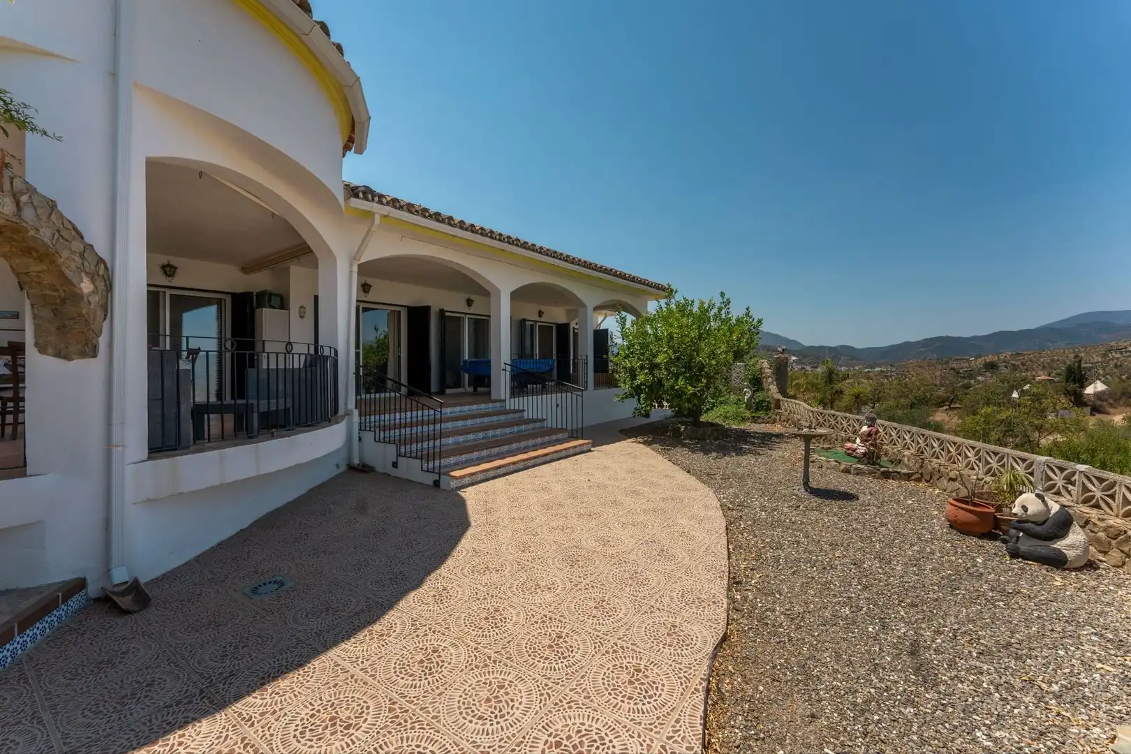 Casa rústica amb piscina en venda a Guaro, imagen 41