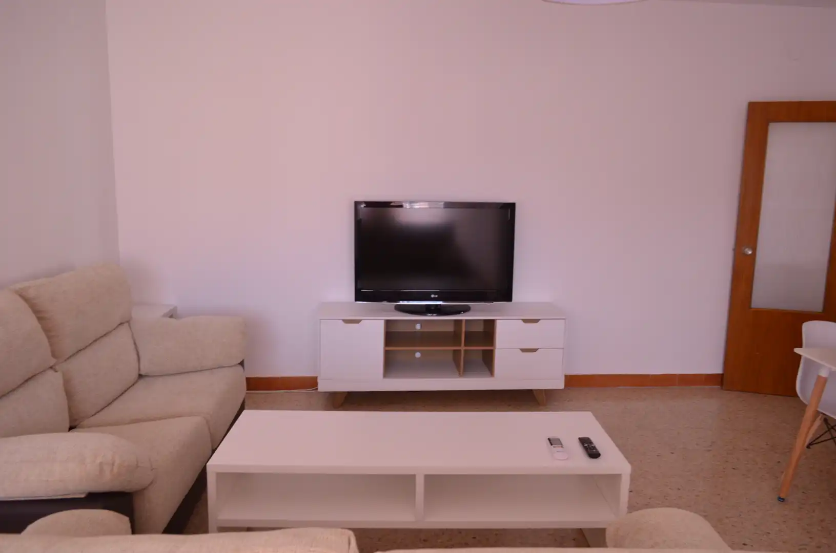 Sala d'estar de Pis de lloguer en Plasencia amb Aire condicionat, Calefacció i Terrassa