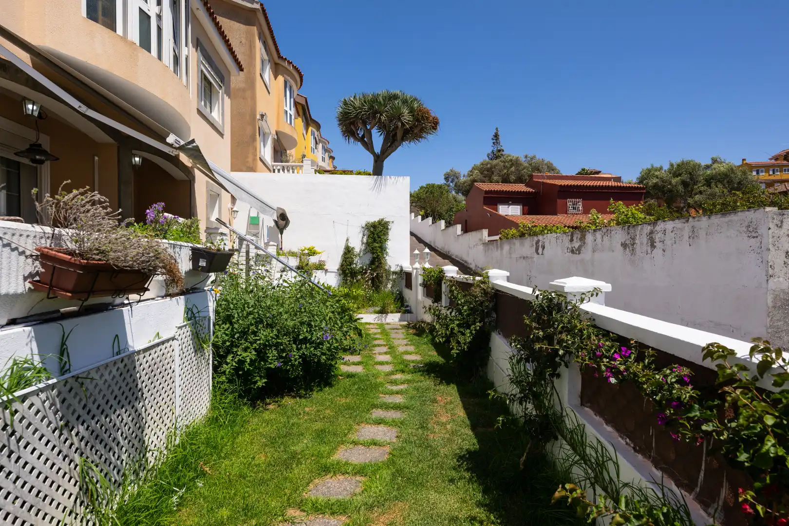 Exterior view of Houses for sale in Santa Brígida  with Air Conditioner, Heating and Private garden