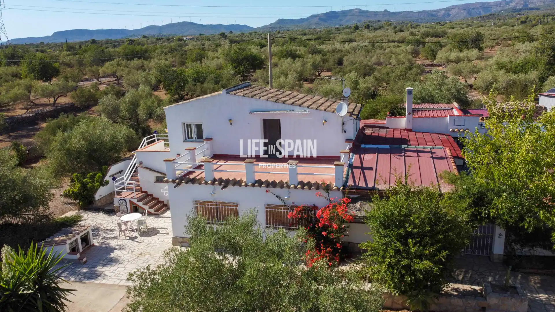 Country house with pool for sale in Camarles, imagen 5