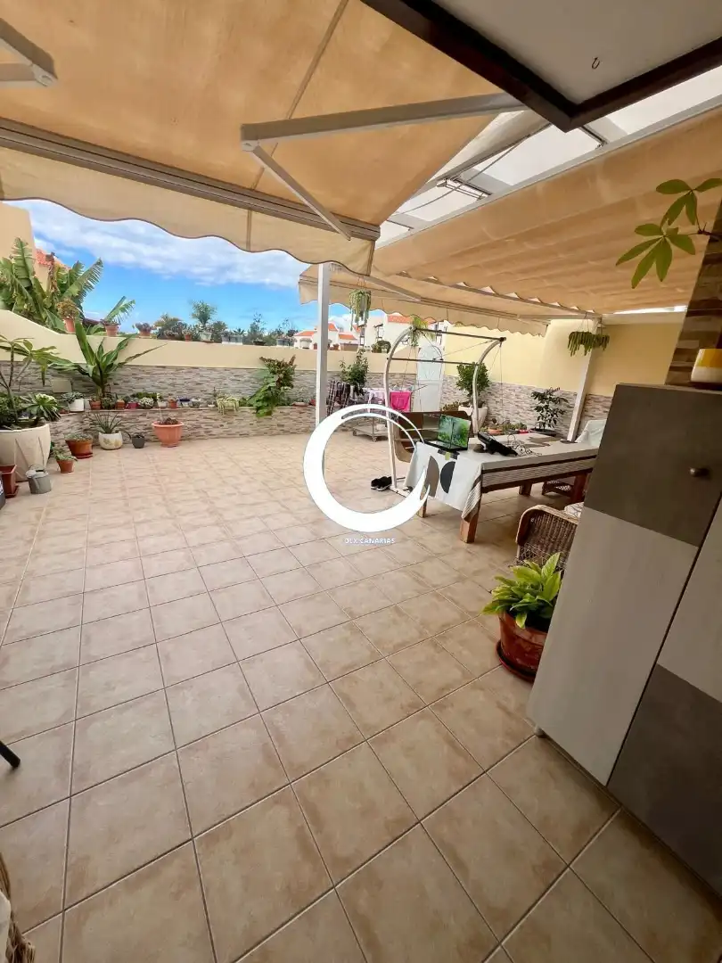 Casa a schiera con piscina in vendita a Costa Adeje, imagen 2