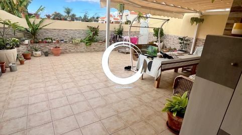 Foto 2 de Casa adosada en venta en Playa Fañabé Alto, Adeje