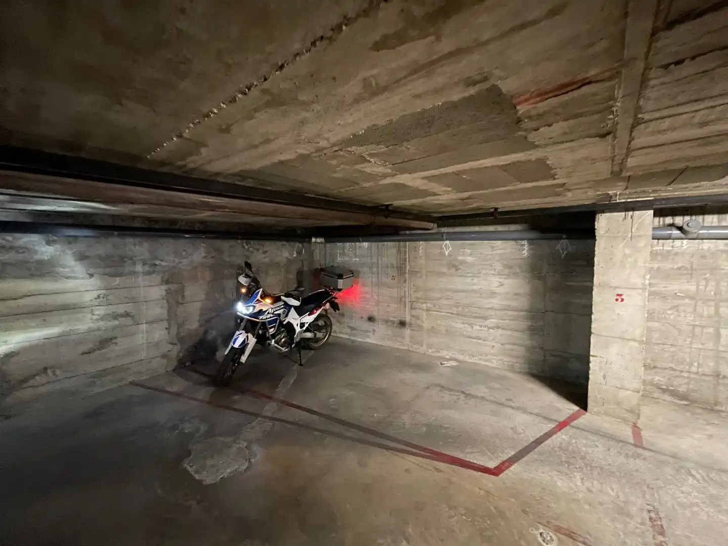 Parking of Garage for rent in Girona