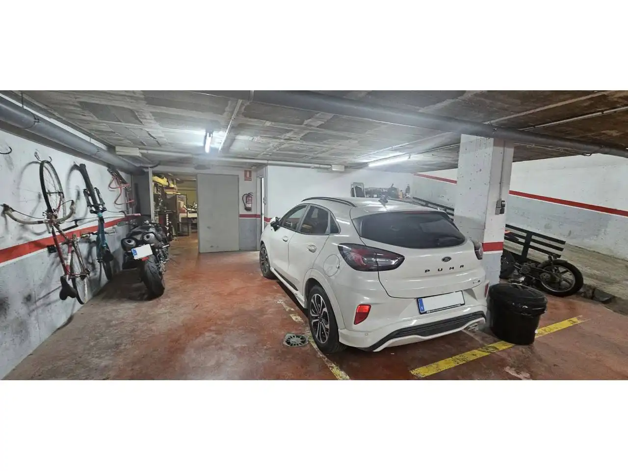 Parking de Piso en venta en Badalona con Aire acondicionado, Calefacción y Terraza