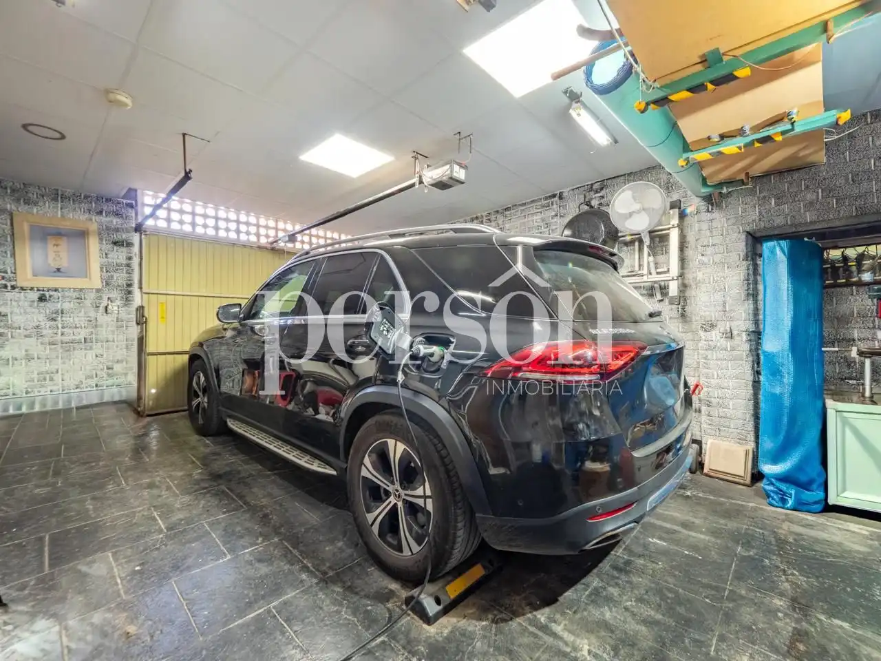 Parking of Houses for sale in Torrent  with Air Conditioner, Private garden and Terrace