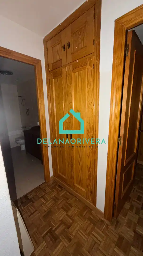Außenansicht von Wohnung zum Verkauf in Trillo mit Heizung