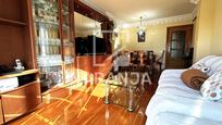 Living room of Flat for sale in Santa Coloma de Gramenet