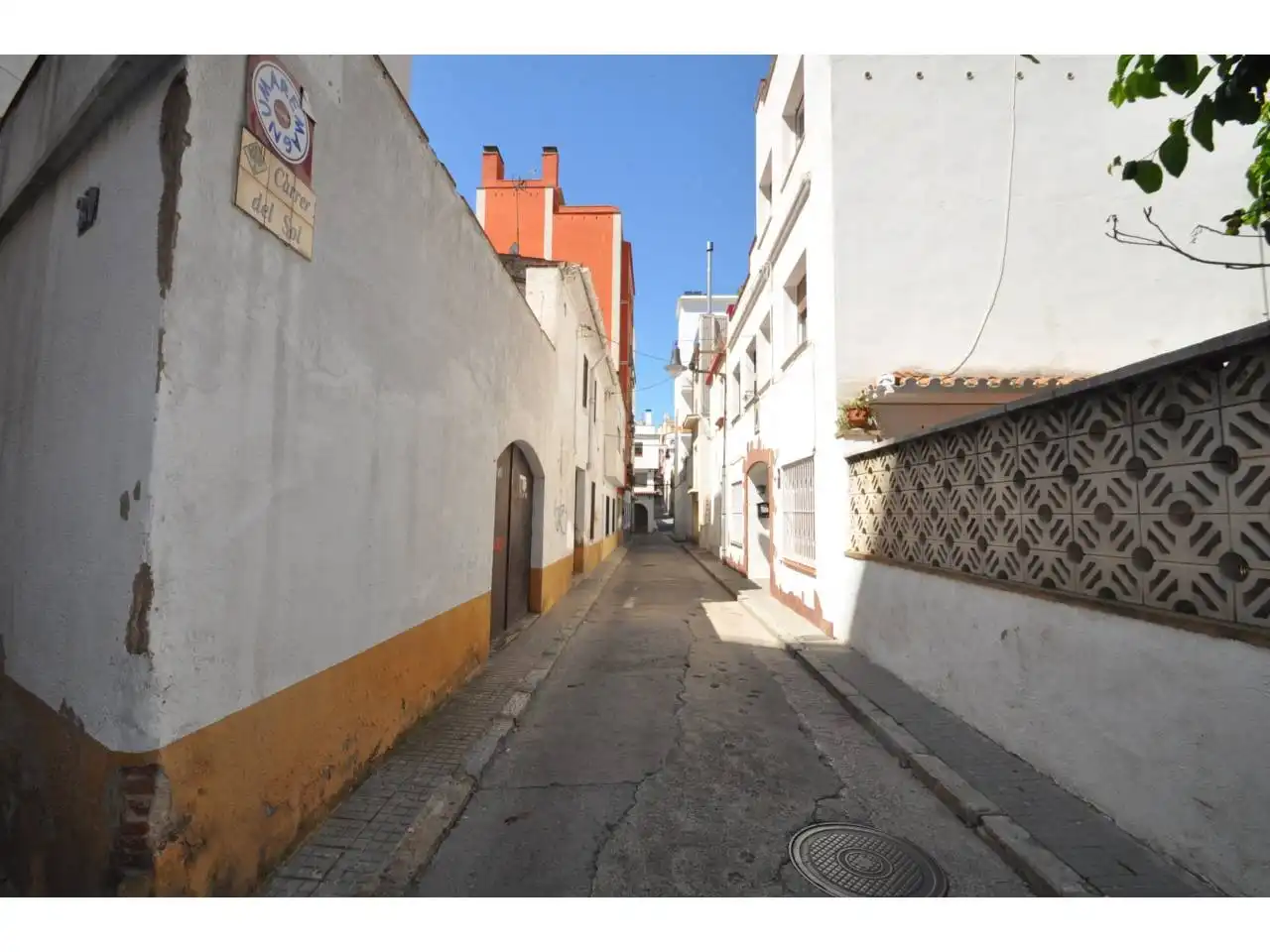 Exterior view of Houses for sale in Lloret de Mar