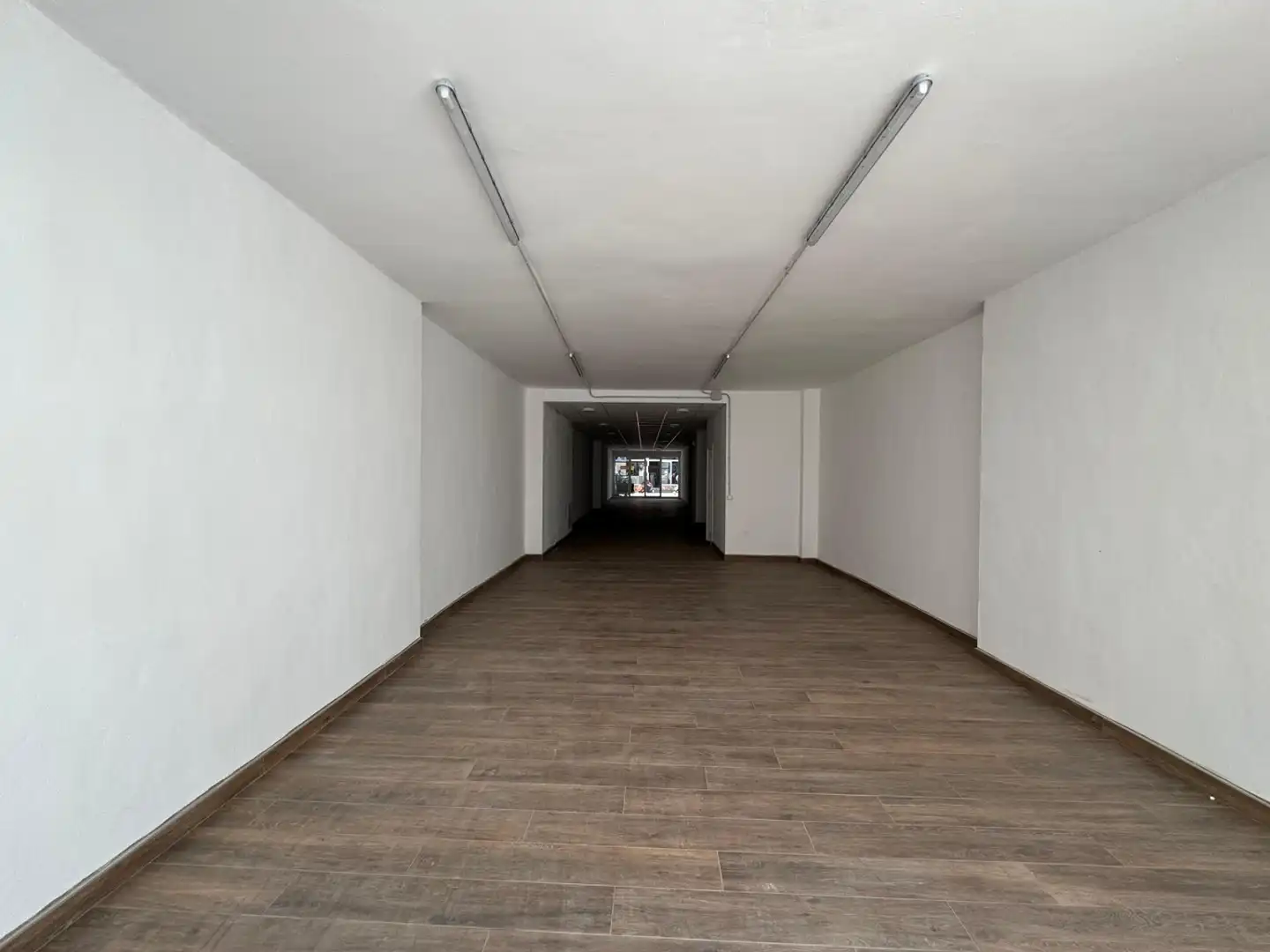 Commercial properties for rent in Calella