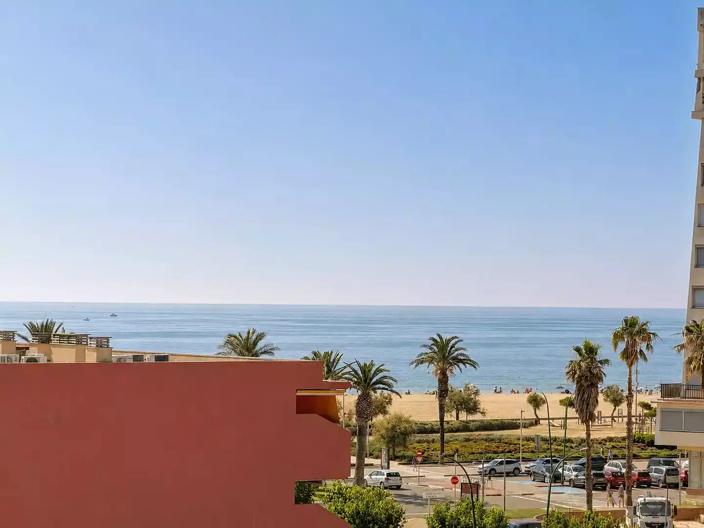 Habitación de Apartamento en venta en Empuriabrava con Aire acondicionado, Terraza y Piscina