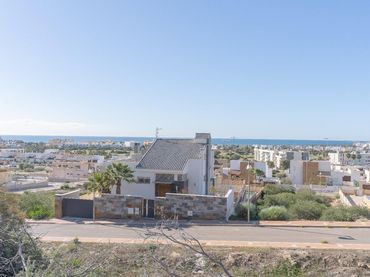 Terreno residencial en venta en Almerimar
