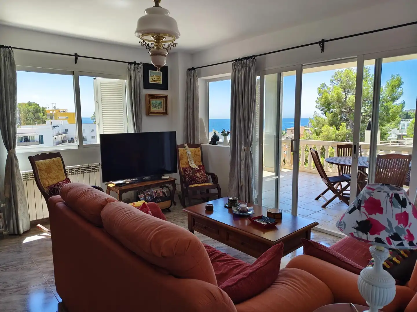 Living room of Houses for sale in  Palma de Mallorca  with Air Conditioner, Heating and Private garden