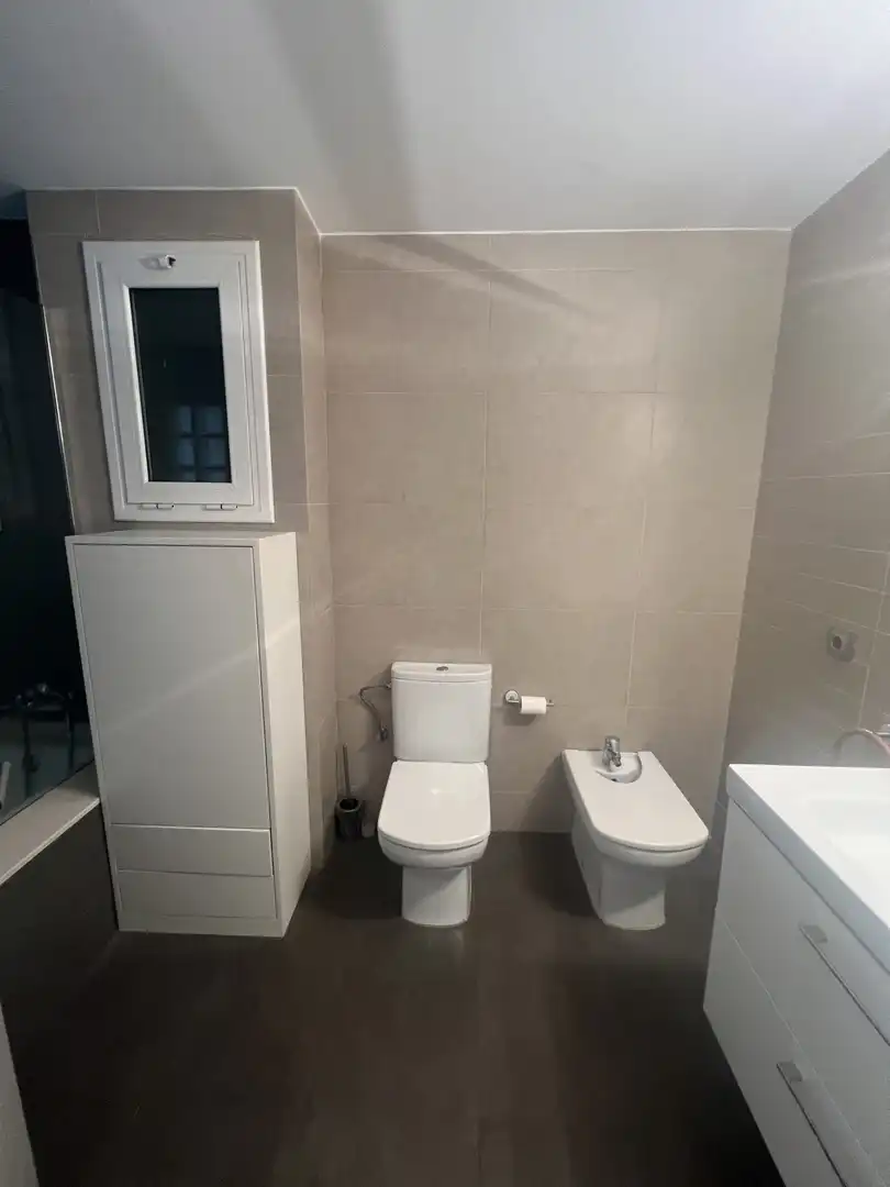 Wohnung zur Miete in JULI GARRETA, Eixample Nord