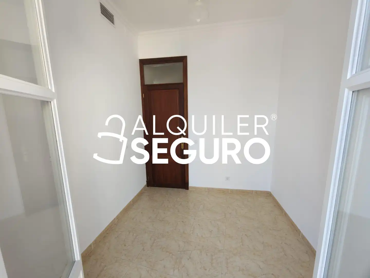 Piso con ascensor en alquiler en Ricard Ankerman, imagen 25