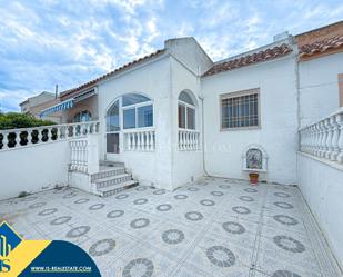 Exterior view of House or chalet for sale in Torrevieja  with Air Conditioner, Heating and Private garden