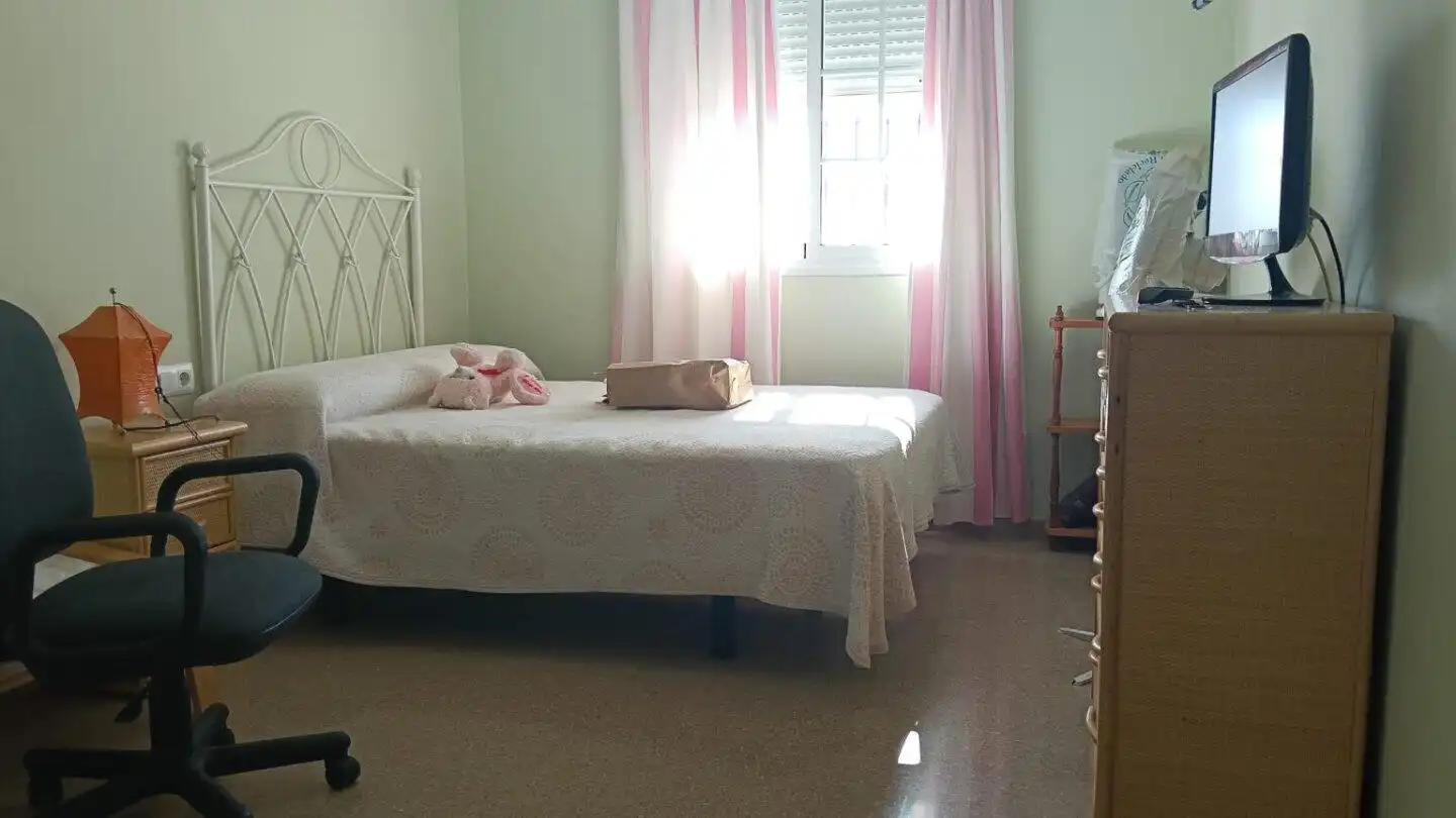 Bedroom of Flat for sale in Chipiona