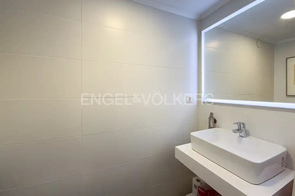 Baño de Piso de alquiler en Valencia con Aire acondicionado, Calefacción y Parquet