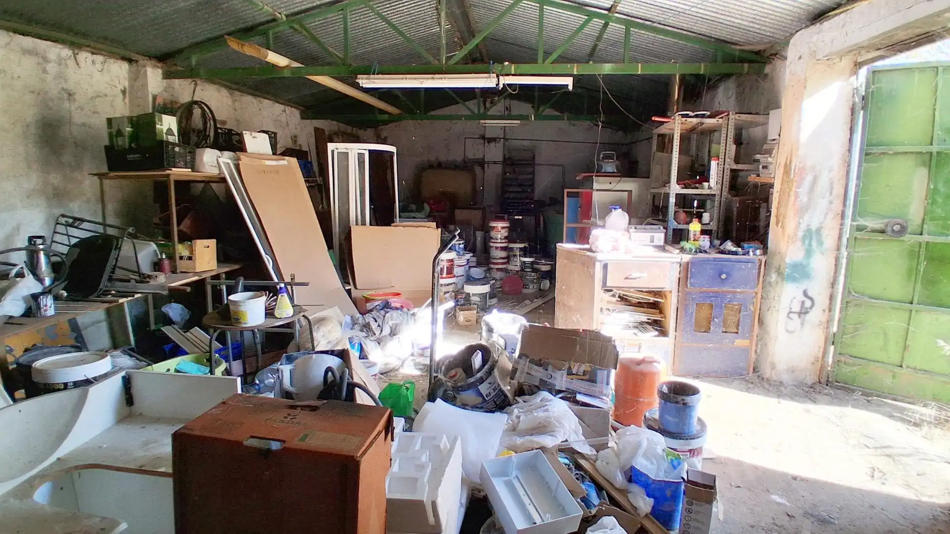 Commercial properties for sale in Vecinos