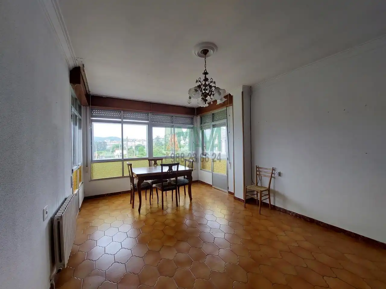 Comedor de Casa o chalet en venta en Ourense Capital  con Calefacción y Jardín privado