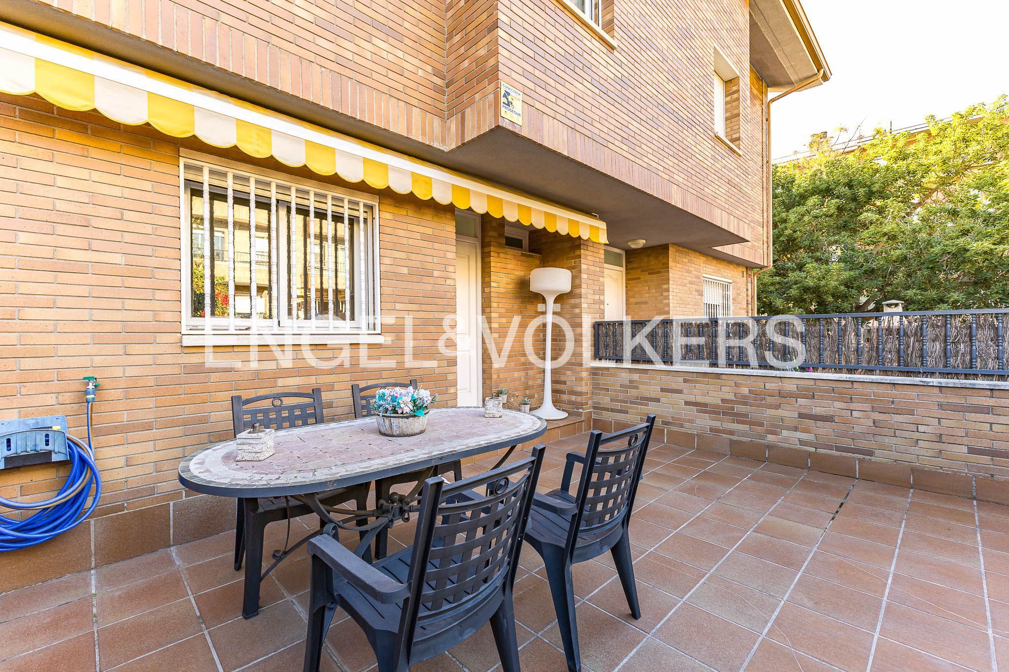 Terrassa de Casa adosada en venda en Vilassar de Mar amb Aire condicionat, Calefacció i Terrassa