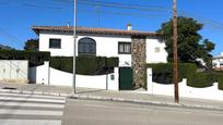 Vista exterior de Casa o xalet en venda en Calafell amb Aire condicionat, Calefacció i Jardí privat